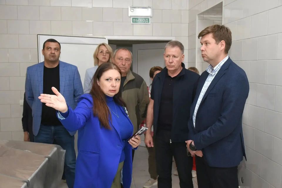 Восстановление детских муниципальных лагерей «Факел» и «Заря» выходит на финишную прямую Восстановление детских муниципальных лагерей «Факел» и «Заря» выходит на финишную прямую