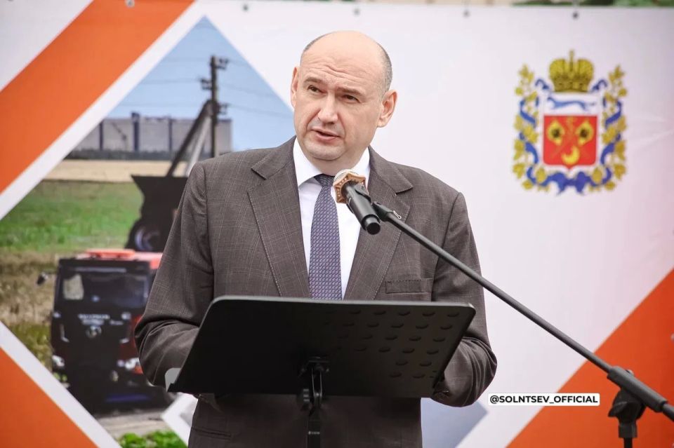 Евгений Солнцев: Передали очередную партию автомобилей нашим бойцам на передовую Евгений Солнцев: Передали очередную партию автомобилей нашим бойцам на передовую