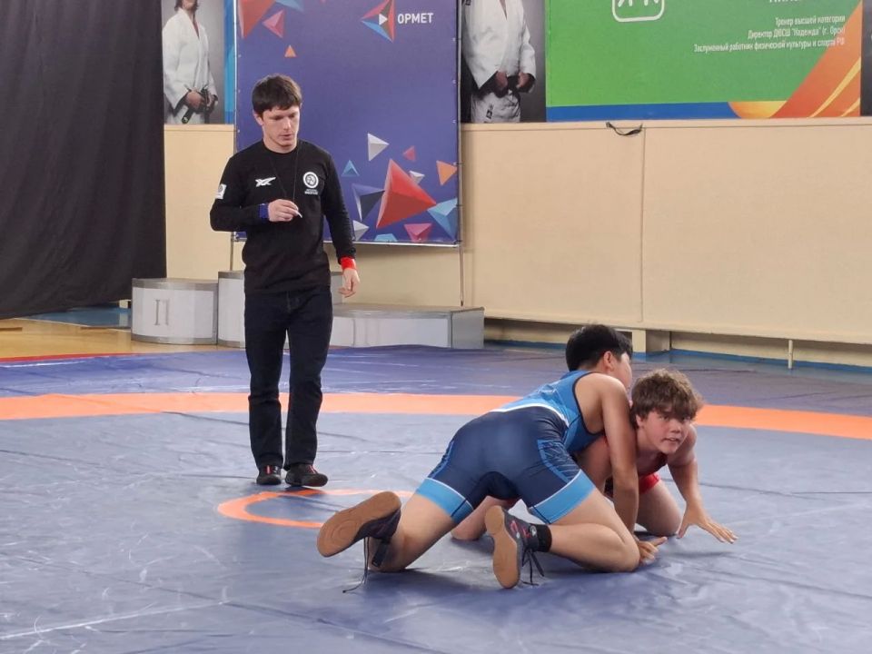 Спортивная школа олимпийского резерва «Зенит» приняла открытый городской турнир по греко-римской борьбе на призы АО «Ормет» Спортивная школа олимпийского резерва «Зенит» приняла открытый городской турнир по греко-римской борьбе на призы АО «Ормет»