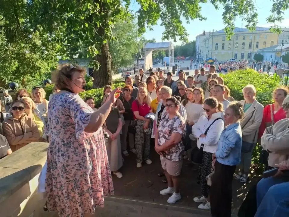 Оренбуржцев и гостей города приглашают на экскурсию «Я побывал там, где произошли главные события эпохи...» Оренбуржцев и гостей города приглашают на экскурсию «Я побывал там, где произошли главные события эпохи...»