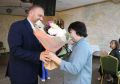 «Вы дарите людям помощь и надежду»: в Орске поздравили соцработников