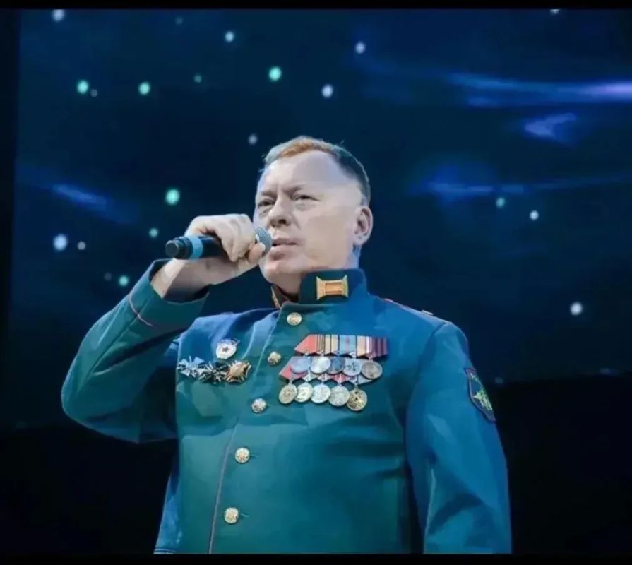 Сотрудники ДК «Молодежный» прокачали свои навыки на арт-кластере «Таврида» Сотрудники ДК «Молодежный» прокачали свои навыки на арт-кластере «Таврида»