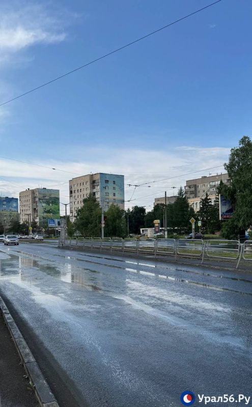 В Орске сегодня дождливо. Урал56.Ру в МАХ В Орске сегодня дождливо. Урал56.Ру в МАХ
