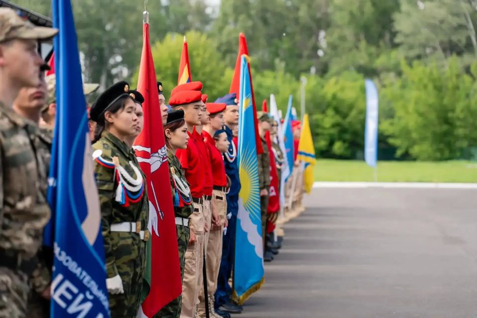 В Оренбурге прошел региональный этап Всероссийской военно-патриотической игры «Зарница 2.0» среди команд средней и старшей категорий В Оренбурге прошел региональный этап Всероссийской военно-патриотической игры «Зарница 2.0» среди команд средней и старшей категорий