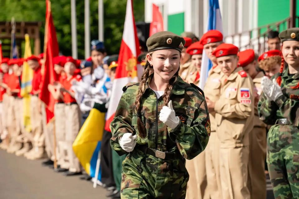В Оренбурге прошел региональный этап Всероссийской военно-патриотической игры «Зарница 2.0» среди команд средней и старшей категорий В Оренбурге прошел региональный этап Всероссийской военно-патриотической игры «Зарница 2.0» среди команд средней и старшей категорий