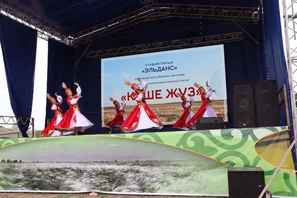 Областной праздник казахской культуры и традиций пройдет в Соль-Илецке Областной праздник казахской культуры и традиций пройдет в Соль-Илецке