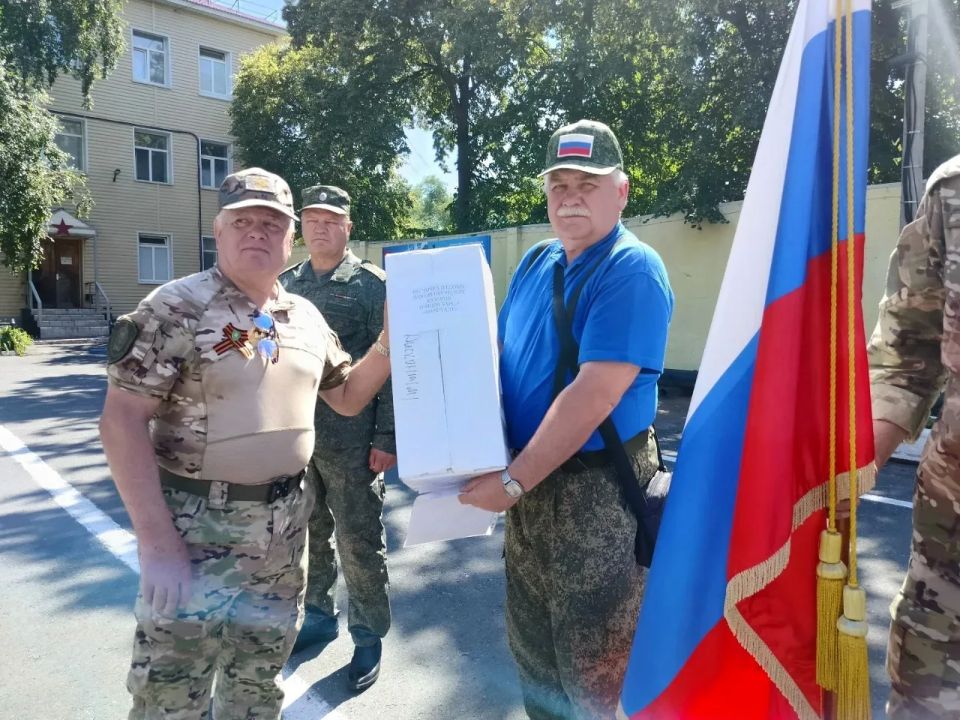 Из Оренбурга в зону СВО отправились 18 казаков-добровольцев Из Оренбурга в зону СВО отправились 18 казаков-добровольцев