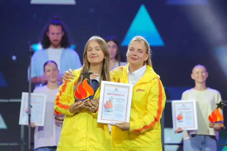 Оренбурженка София Иликаева удостоена главной награды «Артека»
