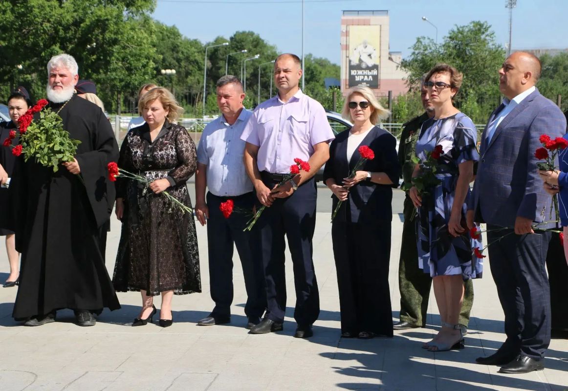В День памяти и скорби в Орске почтили память не вернувшихся с войны В День памяти и скорби в Орске почтили память не вернувшихся с войны