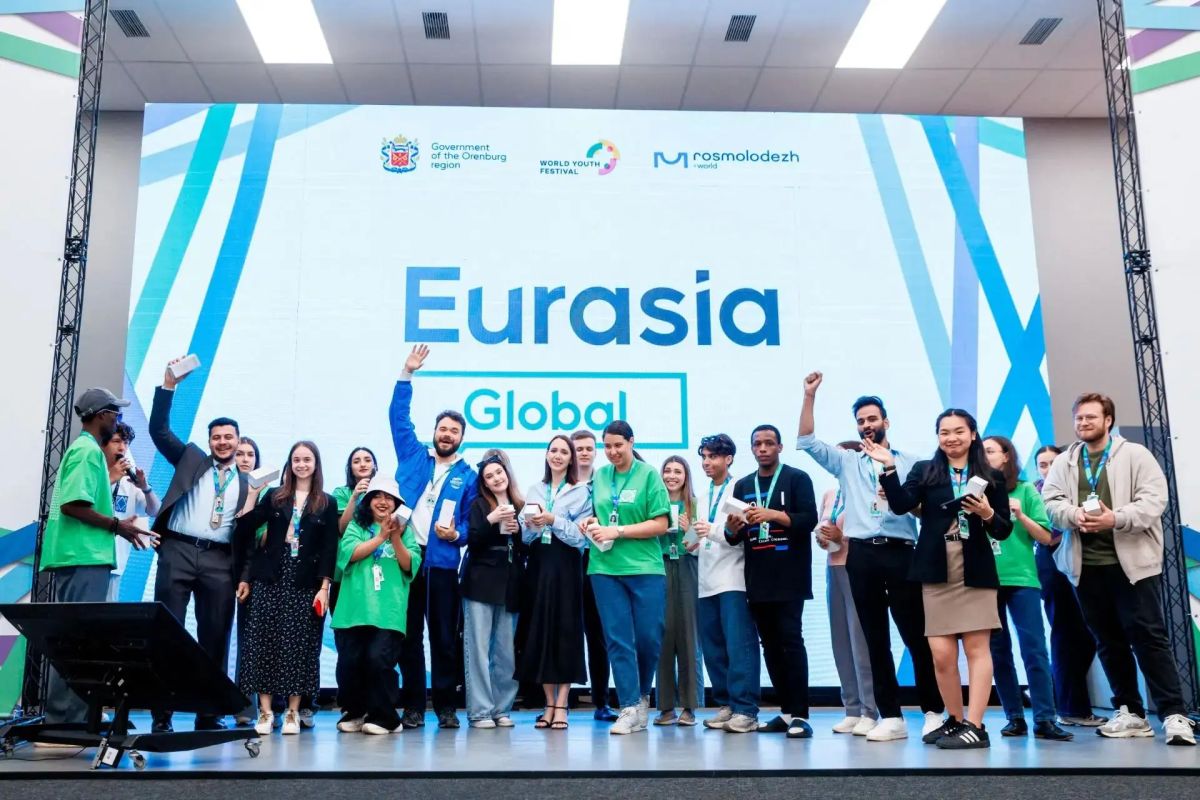 Участники форума «Евразия Global» внесли предложения в программу Международного фестиваля молодежи – 2026 Участники форума «Евразия Global» внесли предложения в программу Международного фестиваля молодежи – 2026