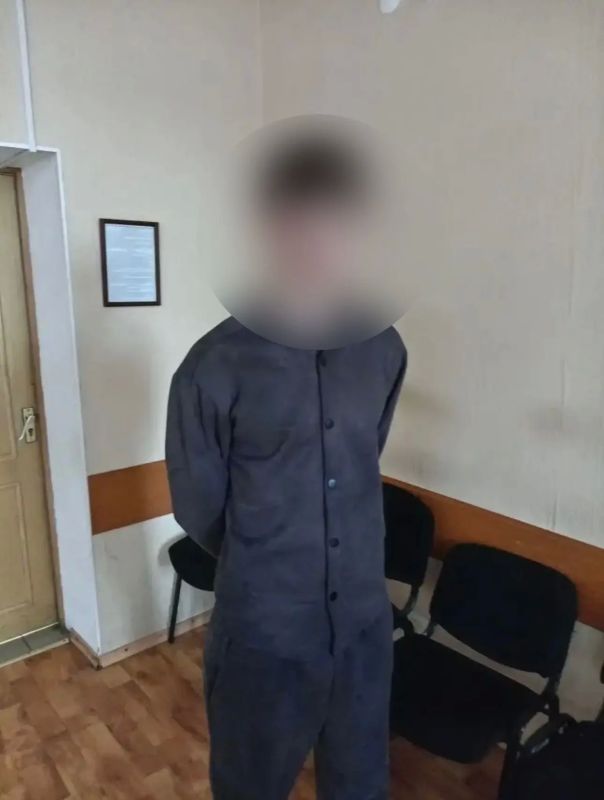 Полицейскими задержан курьер мошенников, похитивший у оренбуржца 4 500 000 рублей Полицейскими задержан курьер мошенников, похитивший у оренбуржца 4 500 000 рублей