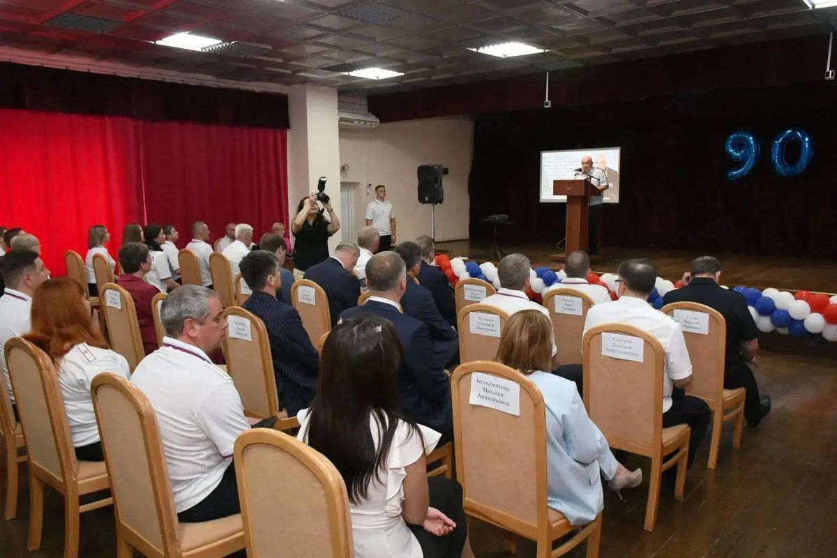 В Оренбурге отметили 90ю годовщину со дня образования ГИБДД МВД РФ В Оренбурге отметили 90ю годовщину со дня образования ГИБДД МВД РФ