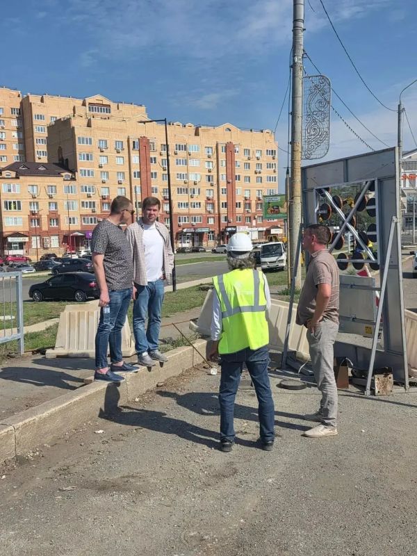 В Оренбурге продолжается ремонт автомобильного моста через Урал В Оренбурге продолжается ремонт автомобильного моста через Урал