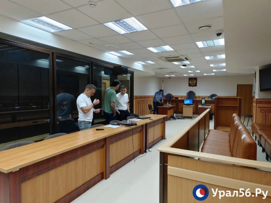 Заседание по делу братьев Макаровых в суде Оренбурга перенесли из-за отсутствия адвоката Заседание по делу братьев Макаровых в суде Оренбурга перенесли из-за отсутствия адвоката