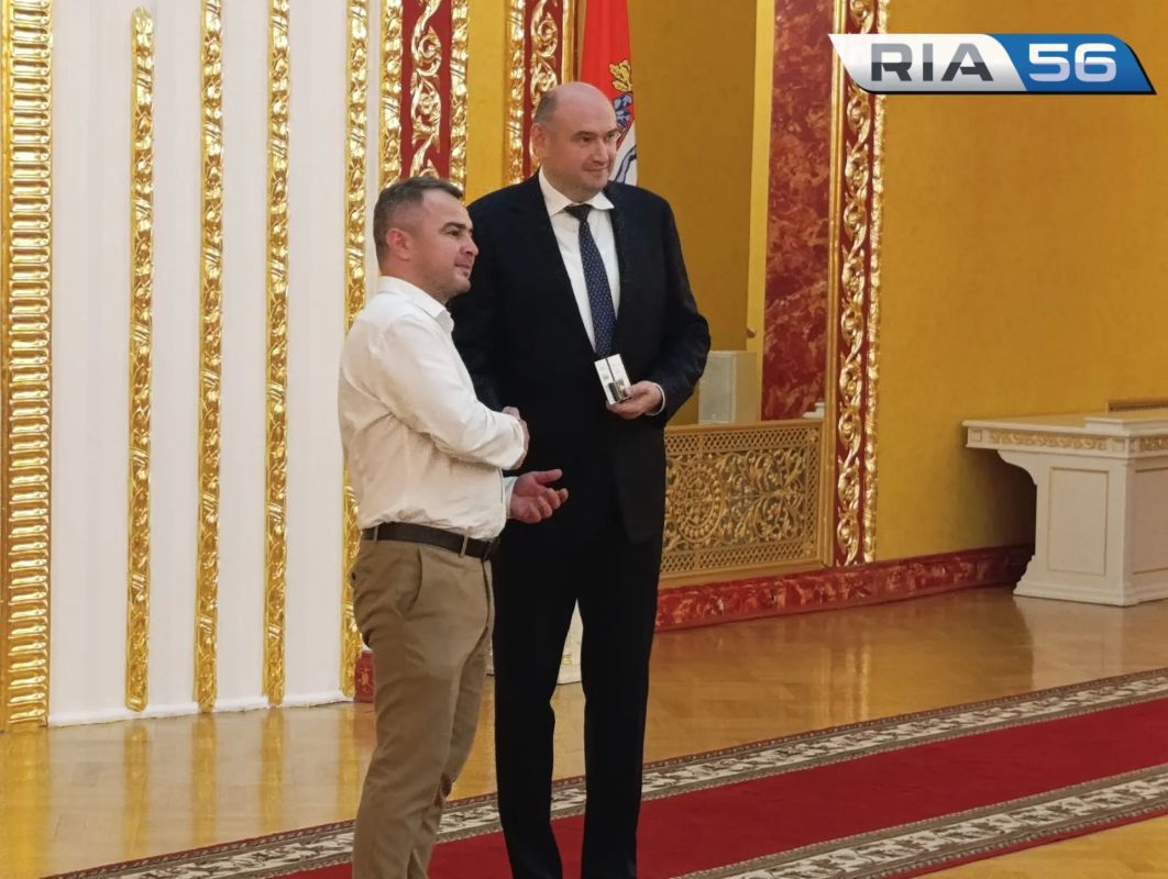 Гордость региона: в Оренбурге наградили «Золотую молодежь» Гордость региона: в Оренбурге наградили «Золотую молодежь»