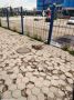 «Стыдно, что спортсмены видят перед входом в прекрасный спортивный зал»: Когда в Оренбурге отремонтируют тротуар возле СК «Олимпийский»?
