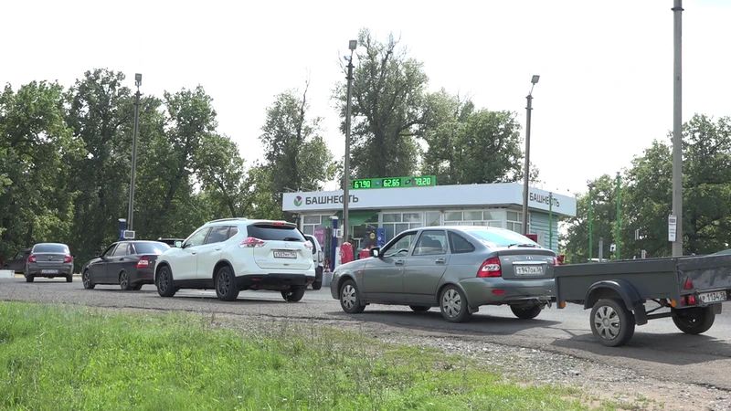 Ажиотаж на АЗС и подготовка к уборочной: как в Оренбуржье стабилизируют ситуацию с ГСМ