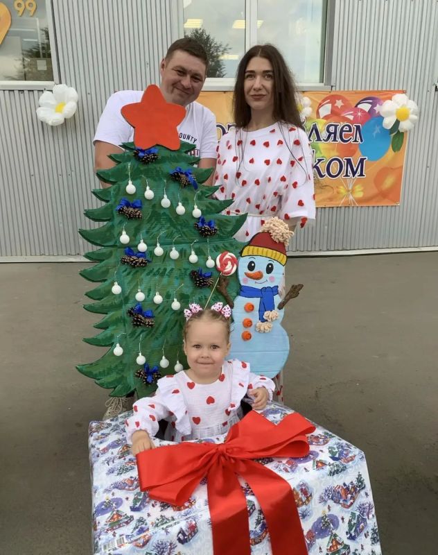Праздник в поселке Мясокомбинат объединил семьи и соседей Праздник в поселке Мясокомбинат объединил семьи и соседей