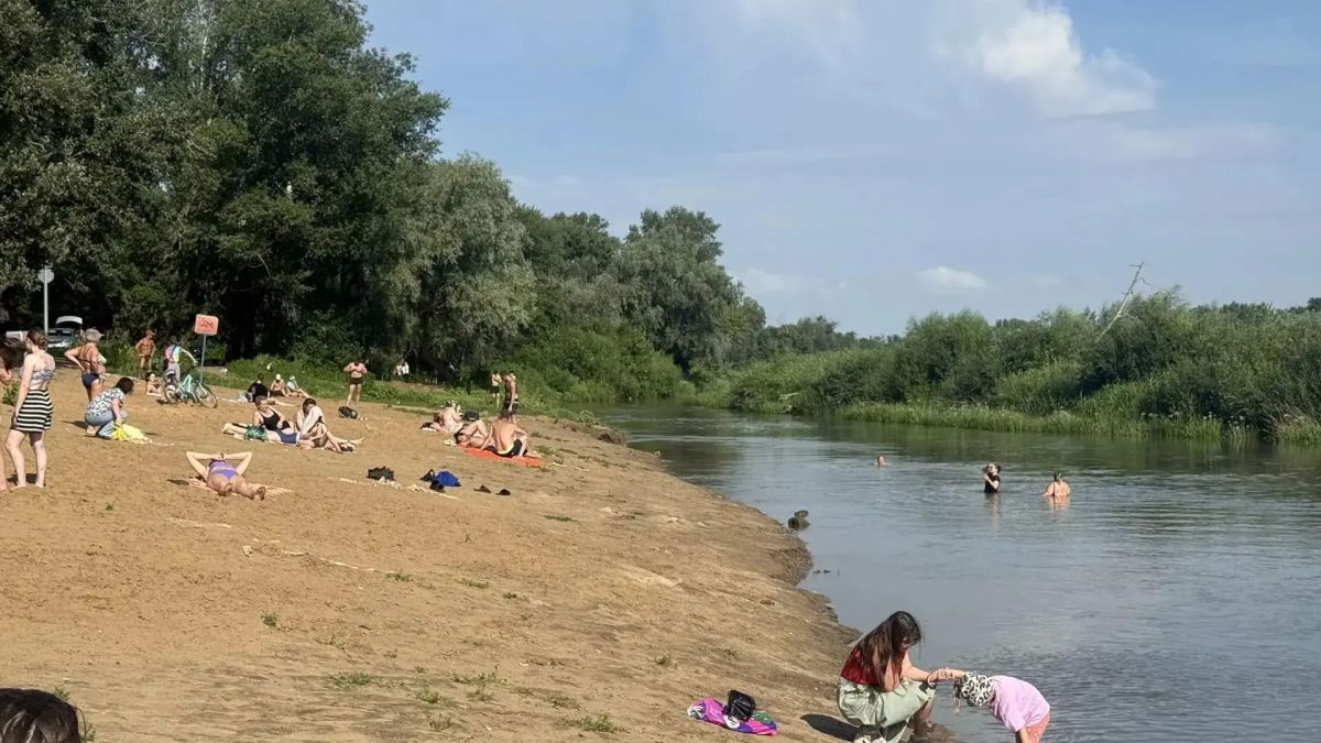 В Оренбурге продолжают проверять несанкционированные места отдыха у воды В Оренбурге продолжают проверять несанкционированные места отдыха у воды