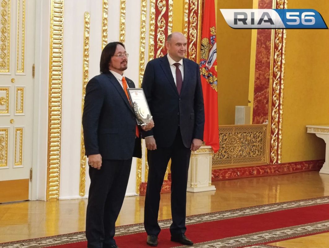 В Оренбурге наградили лауреатов президентской премии «Служение» В Оренбурге наградили лауреатов президентской премии «Служение»
