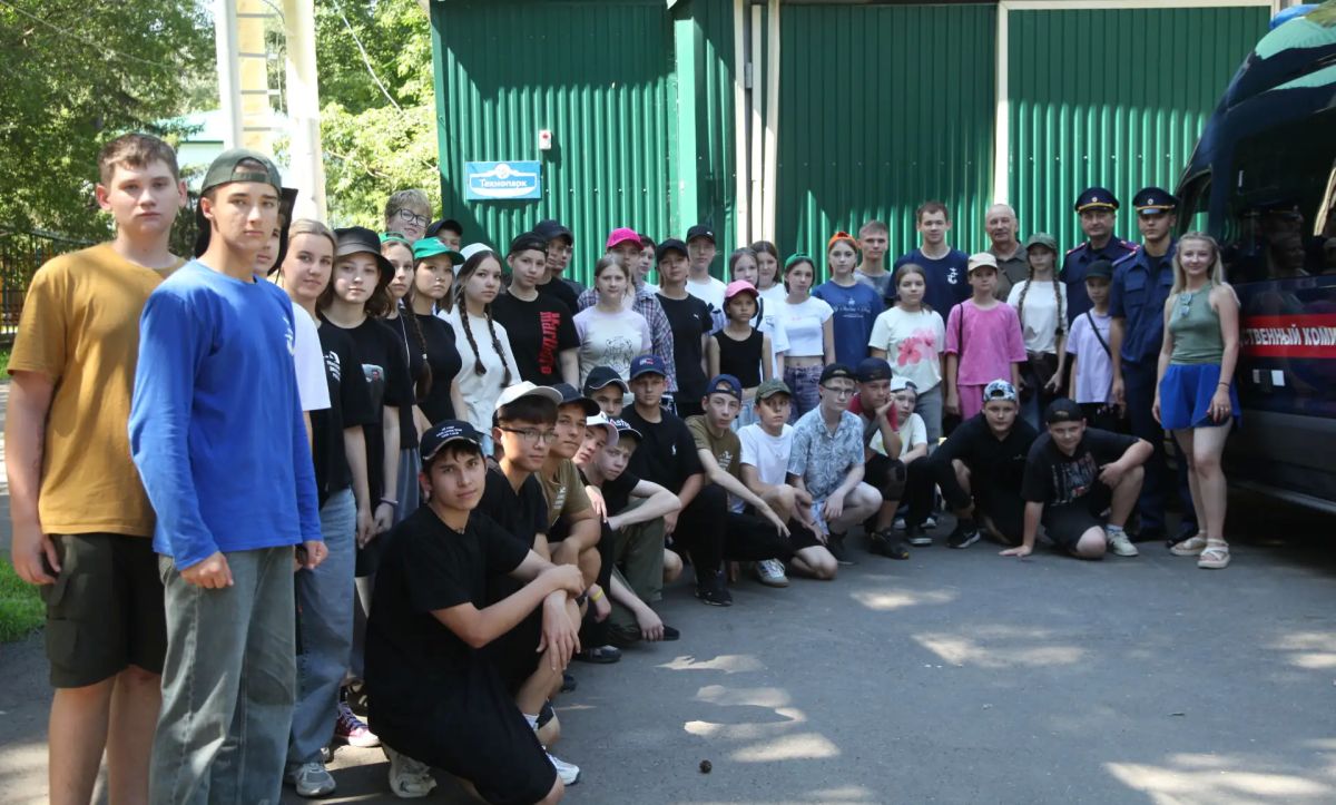 В Оренбурге сотрудники следственного управления встретились с участниками областной профильной смены «Поиск» В Оренбурге сотрудники следственного управления встретились с участниками областной профильной смены «Поиск»