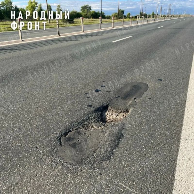 Асфальт на трассе Оренбург - Казань снова разрушается Асфальт на трассе Оренбург - Казань снова разрушается