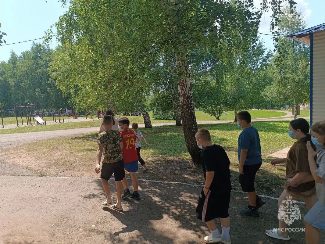 Тренировка безопасности: отработка действий при пожаре Тренировка безопасности: отработка действий при пожаре