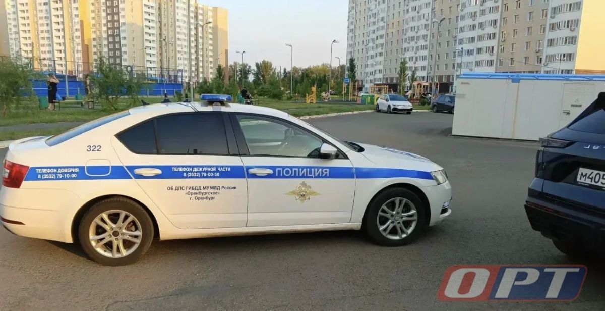 Корреспондент ОРТ Александр Жарков публикует фотографии с места задержания на улице Уральской Корреспондент ОРТ Александр Жарков публикует фотографии с места задержания на улице Уральской