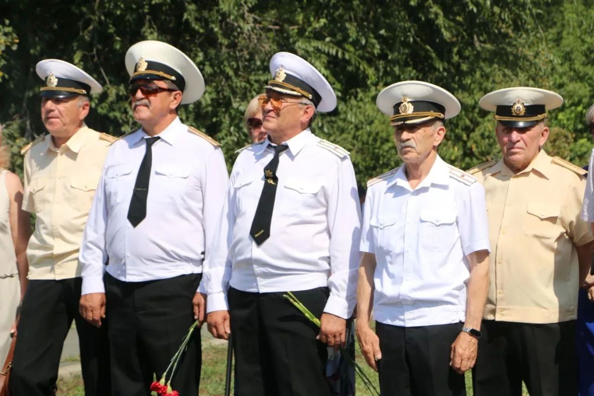 В Орске появилась «морская гавань» для тех, кто служил на флоте В Орске появилась «морская гавань» для тех, кто служил на флоте