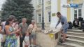 У Оренбургского музея ИЗО установили первого бронзового байбака