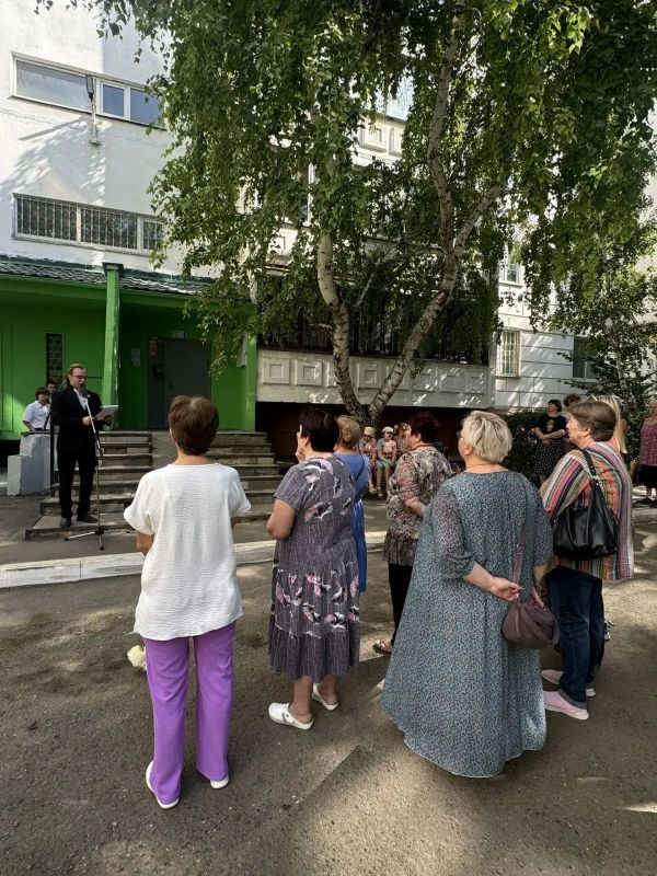 В память о поколении победителей: в Оренбурге открыли памятный знак Почетному гражданину города Зинаиде Григорьевне Лясковской В память о поколении победителей: в Оренбурге открыли памятный знак Почетному гражданину города Зинаиде Григорьевне Лясковской