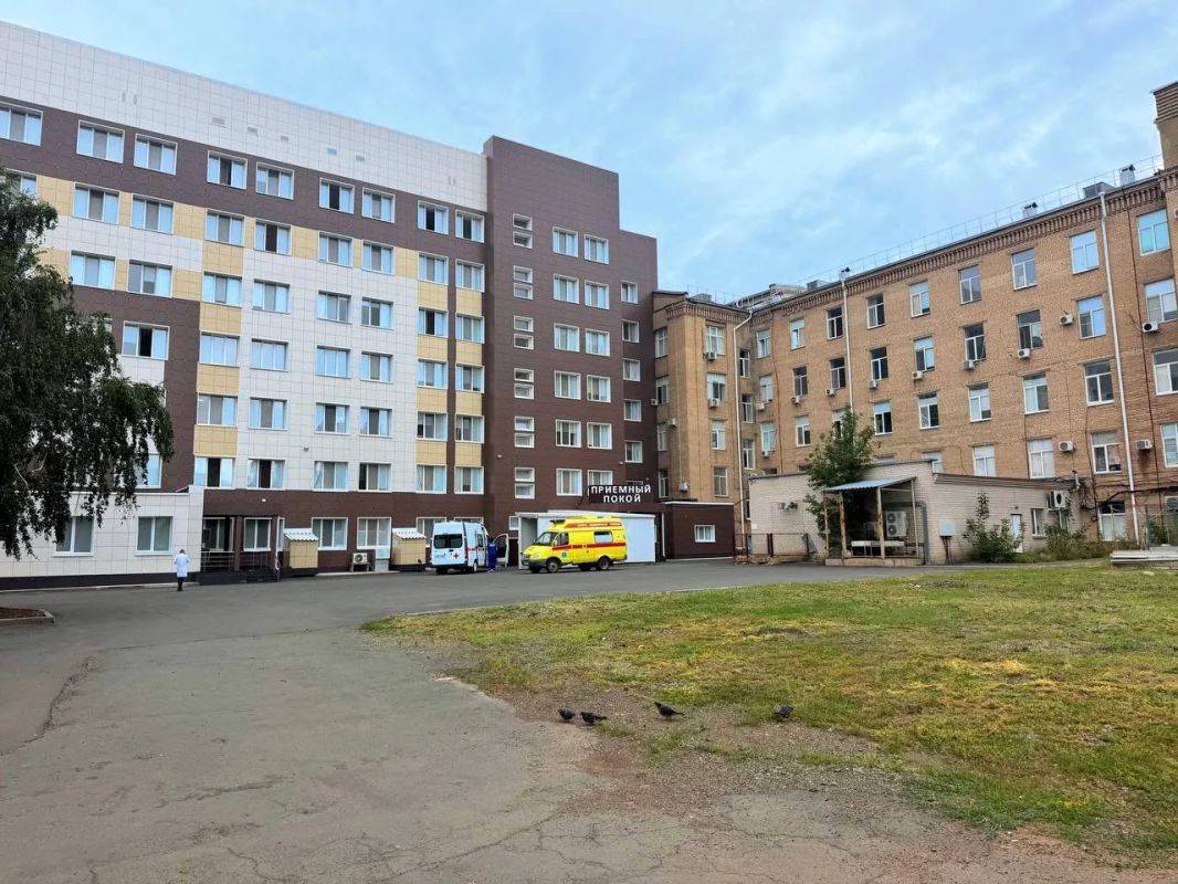 Посетил Областную клиническую больницу имени Войнова на Аксакова Посетил Областную клиническую больницу имени Войнова на Аксакова
