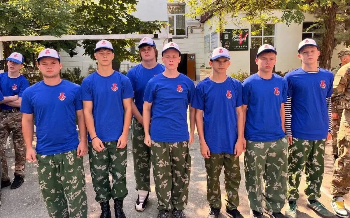 Юные моряки из Оренбурга завоевали бронзу на всероссийских соревнованиях «ЮНФЛОТ-2026» Юные моряки из Оренбурга завоевали бронзу на всероссийских соревнованиях «ЮНФЛОТ-2026»