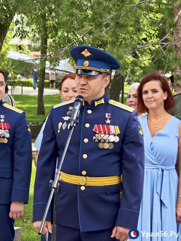 Кадры с праздничного мероприятия посвященного Дню ВДВ в Оренбурге! Кадры с праздничного мероприятия посвященного Дню ВДВ в Оренбурге!