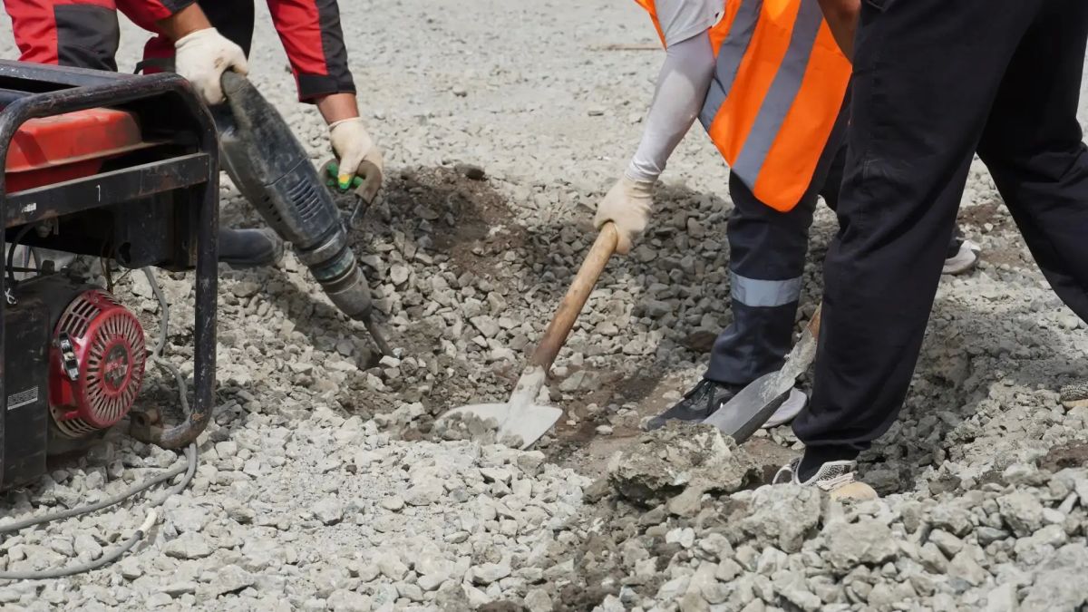 Дорожный сезон в Оренбурге: где и какие работы ведутся 3 августа Дорожный сезон в Оренбурге: где и какие работы ведутся 3 августа