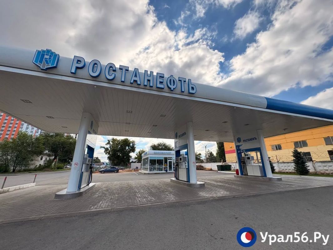 Топливо есть, но действуют ограничения: ситуация на АЗС Оренбурга сегодня, 3 августа Топливо есть, но действуют ограничения: ситуация на АЗС Оренбурга сегодня, 3 августа