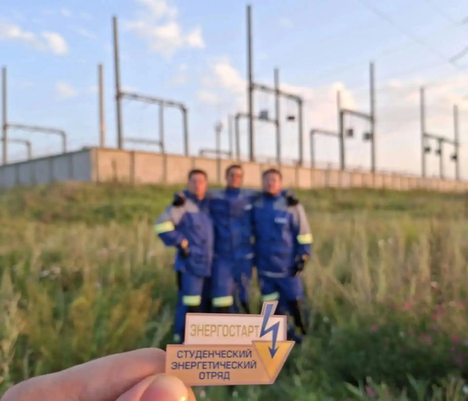 Более 1200 молодых оренбуржцев работают этим летом в студенческих отрядах Более 1200 молодых оренбуржцев работают этим летом в студенческих отрядах