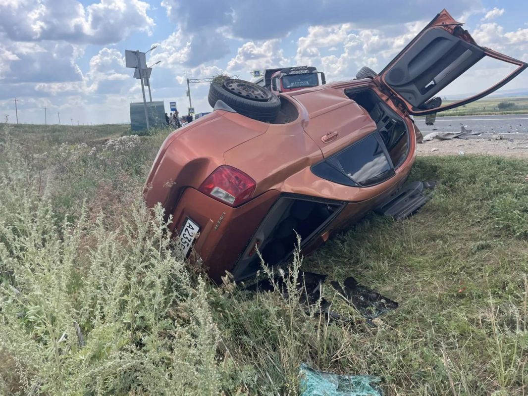 Один человек погиб и двое пострадали в ДТП в Оренбургской области Один человек погиб и двое пострадали в ДТП в Оренбургской области