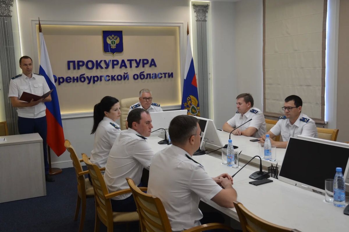 В прокуратуре Оренбургской области состоялось торжественное принятие присяги молодыми специалистами В прокуратуре Оренбургской области состоялось торжественное принятие присяги молодыми специалистами