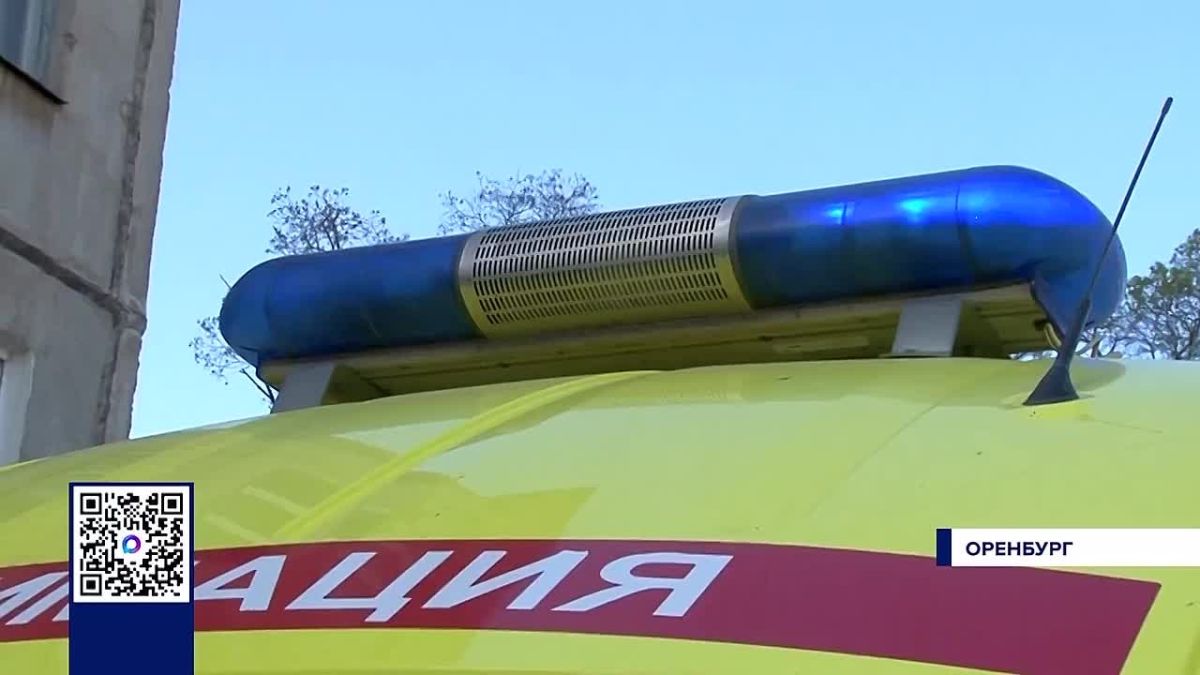 О том, как жара влияет на состояние сердца и сосудов, в сюжете ОРТ рассказывают заведующий кардиологическим отделением № 1 ООКБ им. В.И. Войнова Дмитрий Абрамов и заведующий отделением реанимации и интенсивной терапии для...