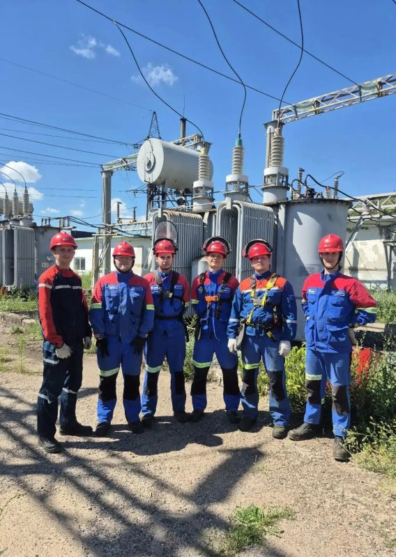 Более 1200 молодых оренбуржцев работают этим летом в студенческих отрядах Более 1200 молодых оренбуржцев работают этим летом в студенческих отрядах