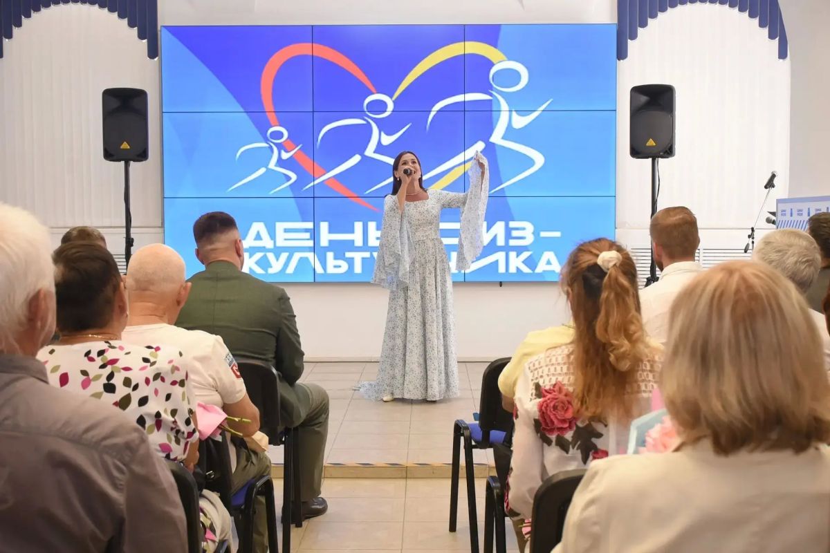В преддверии Всероссийского дня физкультурника в Оренбурге наградили ветеранов спорта В преддверии Всероссийского дня физкультурника в Оренбурге наградили ветеранов спорта