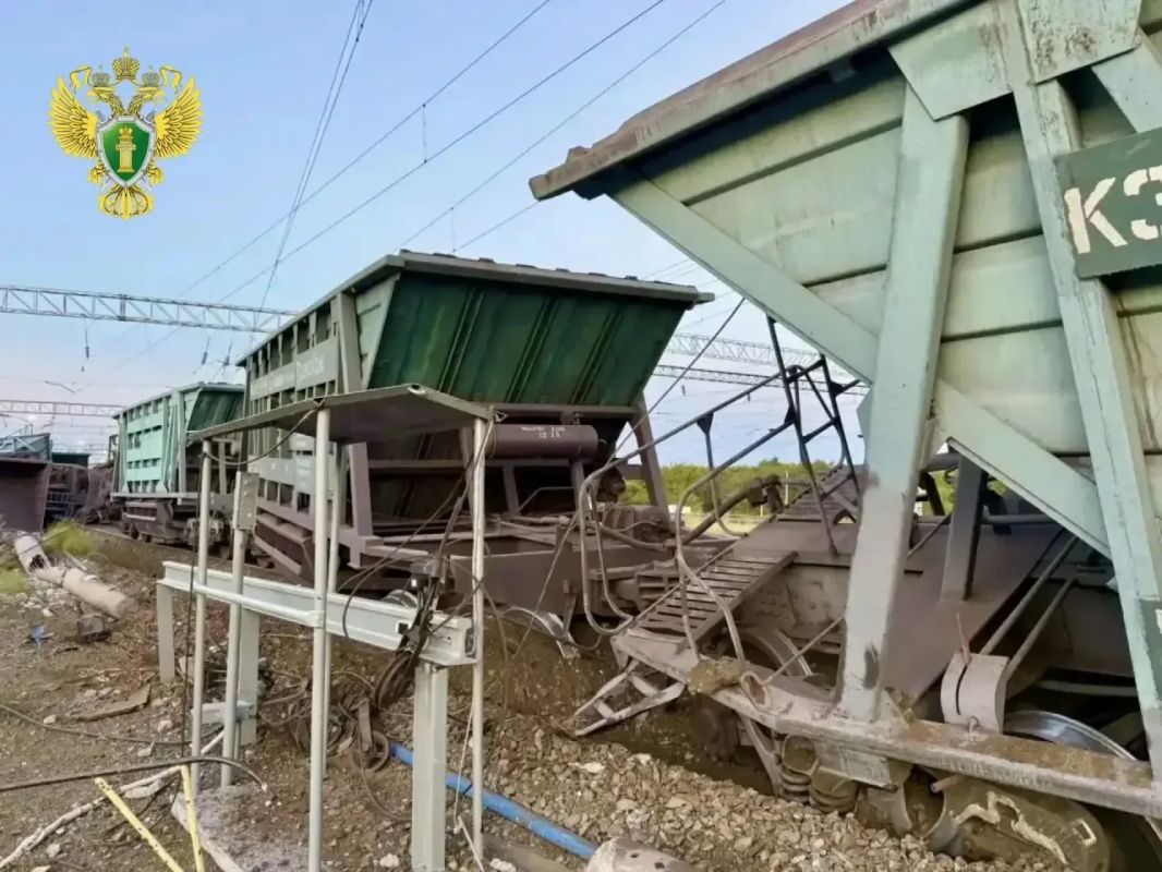 В Оренбургской области с рельсов сошли семь вагонов с рудой В Оренбургской области с рельсов сошли семь вагонов с рудой