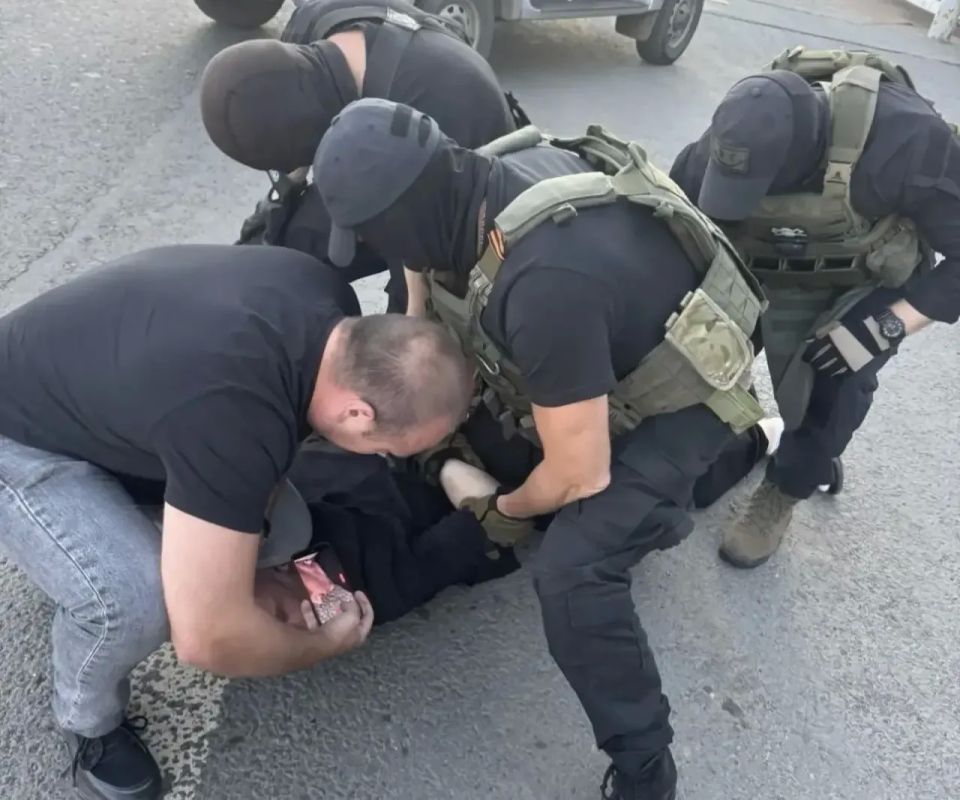 В Оренбурге задержан мужчина с двумя тысячами таблеток прегабалина и трамадола В Оренбурге задержан мужчина с двумя тысячами таблеток прегабалина и трамадола