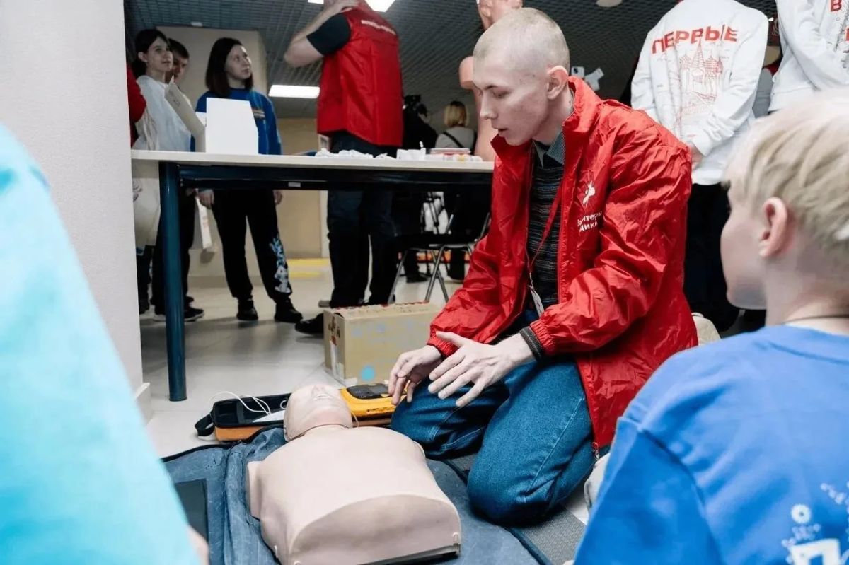 Всероссийскому общественному движению добровольцев в сфере здравоохранения «Волонтёрымедики» – 10 лет! Всероссийскому общественному движению добровольцев в сфере здравоохранения «Волонтёрымедики» – 10 лет!