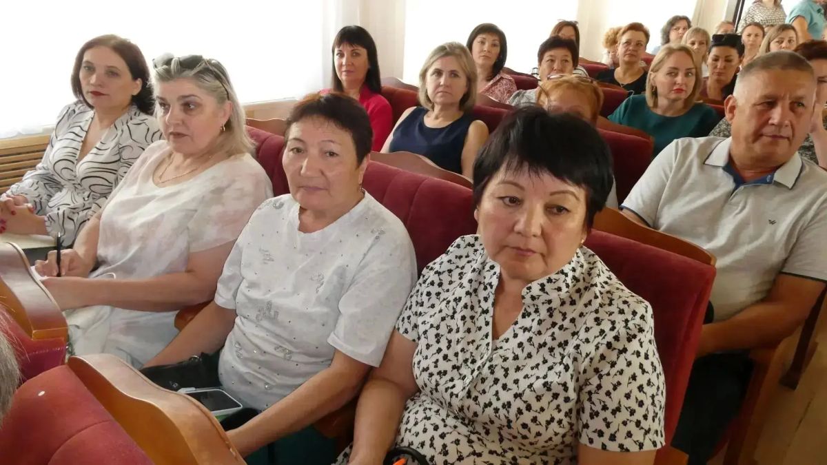 Очередной семинар, и вновь 100-процентная явка! Очередной семинар, и вновь 100-процентная явка!