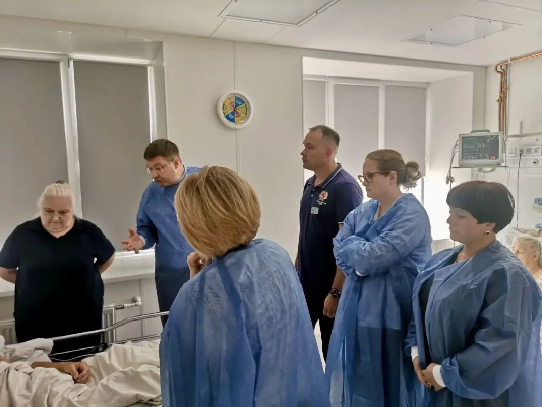 Сотрудники Национального медицинского исследовательского центра имени В.А. Алмазова оценили сердечно-сосудистую службу Оренбургской области Сотрудники Национального медицинского исследовательского центра имени В.А. Алмазова оценили сердечно-сосудистую службу Оренбургской области