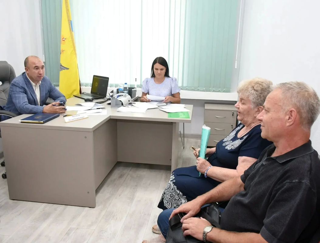 Открытый разговор: Руслан Магомедов провел личный прием граждан Открытый разговор: Руслан Магомедов провел личный прием граждан