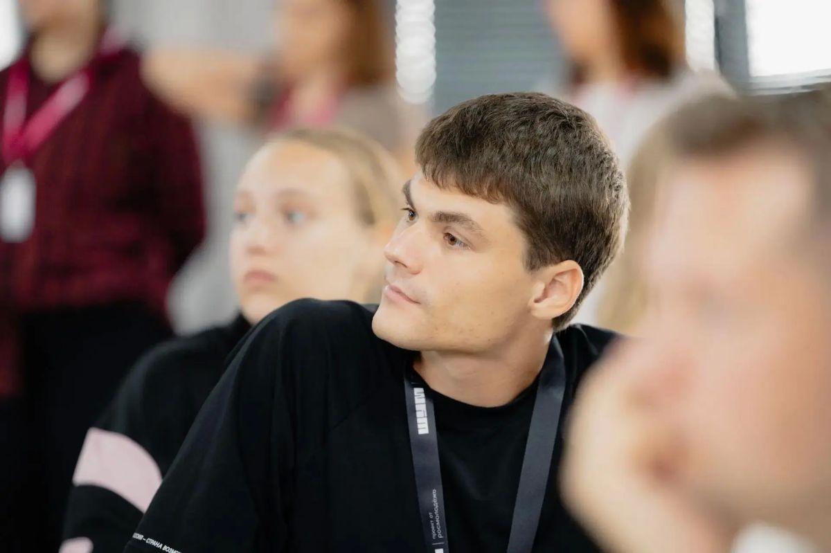 Валентин Науменков представил Оренбургскую область на программе «Академия стратегических коммуникаций» Валентин Науменков представил Оренбургскую область на программе «Академия стратегических коммуникаций»