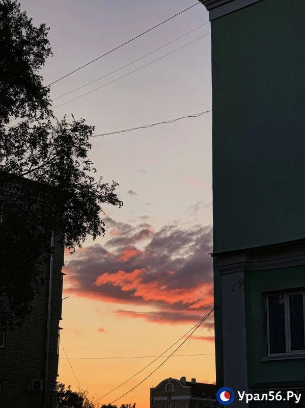 Воскресенье, середина августа, Оренбург Воскресенье, середина августа, Оренбург